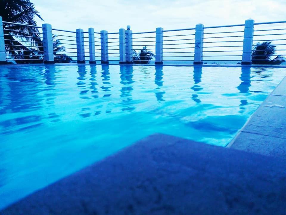 Nethum Beach House Hikkaduwa Esterno foto