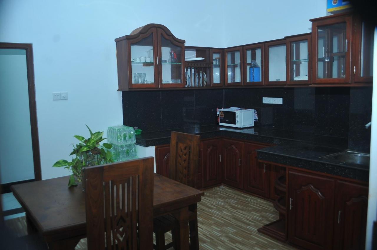 Nethum Beach House Hikkaduwa Esterno foto